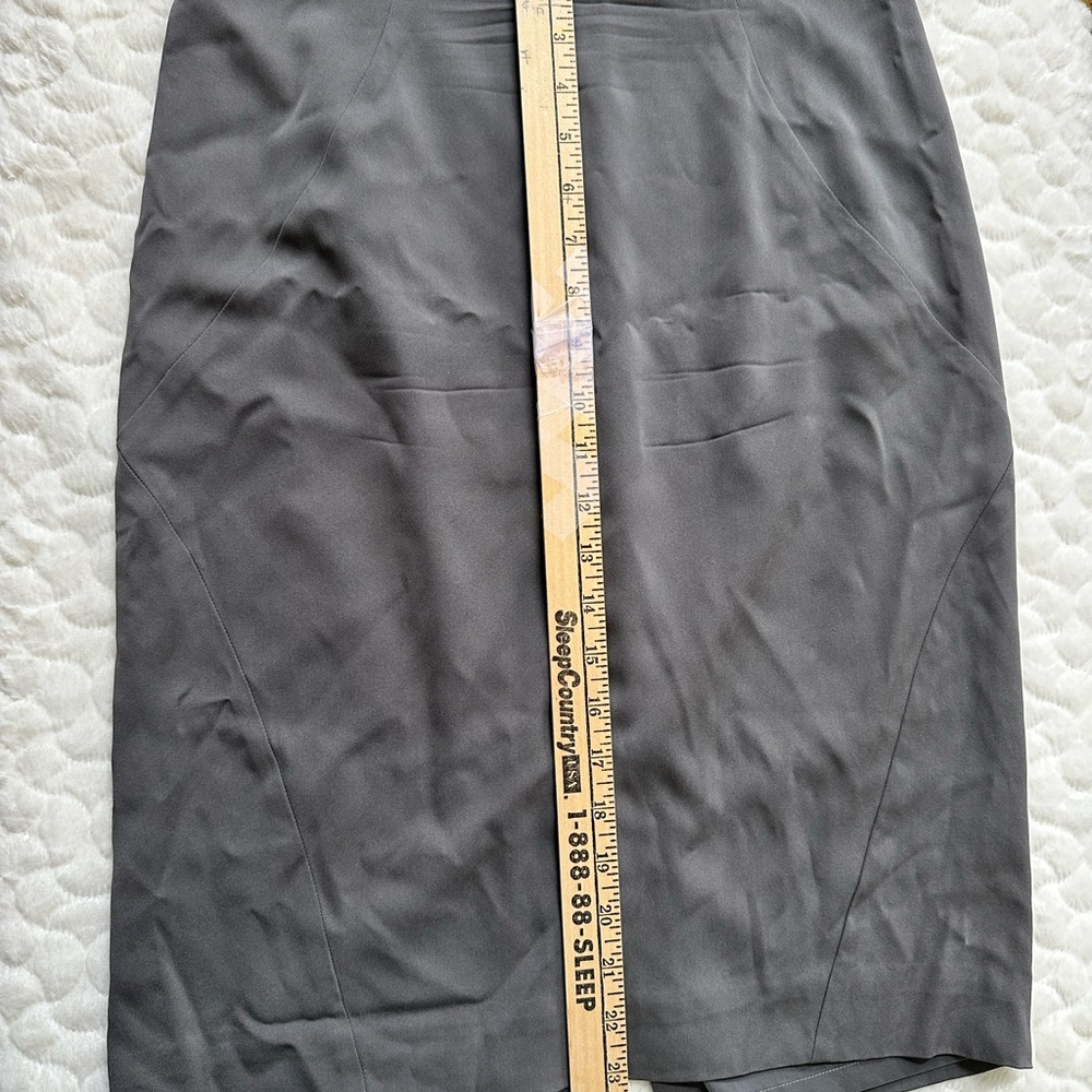 Elegant Gray Skirt
